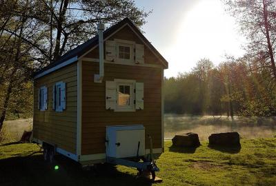 Tiny house wood